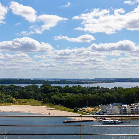 Apartment Trelleborgallee, 166 *