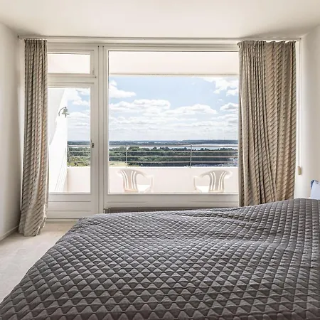Apartment Trelleborgallee, 166